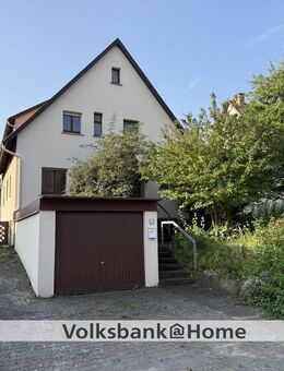 Wohnhaus mit großem, sonnigem Grundstück - Bondorf
