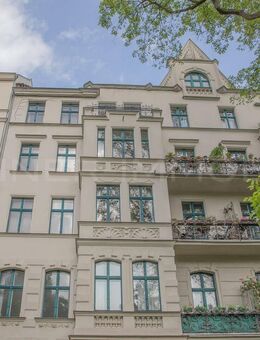 Rarität: BGründerzeit-Altbauperle in Nähe des Schloß Charlottenburgs zu verkaufen! - Berlin