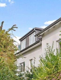 4-Zimmer-Wohnung mit Atelier & Wintergarten in ruhiger Lage - Hamburg