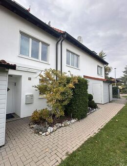 Naturnah & modern! Reihenmittelhaus mit Kfz-Stellplatz - Ammerbuch