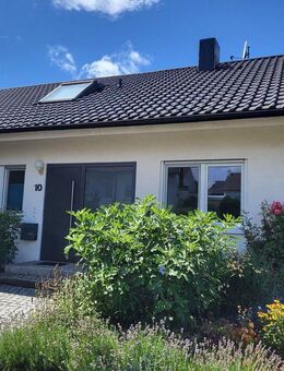 Lichtdurchflutetes Einfamilienhaus mit gemütlichem Garten, modernen Bädern und viel Privatsphäre - Wurmberg