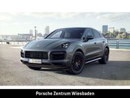 Porsche Cayenne, GTS Coupe, Jahr 2021 - Wiesbaden