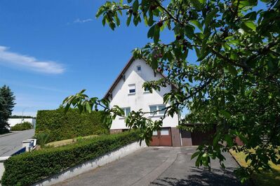 EFH mit herrlichem Garten - Die Vorteile der Stadt nutzen und im Grünen wohnen