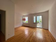 *** 2 Zimmer * Balkon * ruhige Seitenstraße * grüner Innenhof * Wannenbad * 07/22 *** - Leipzig