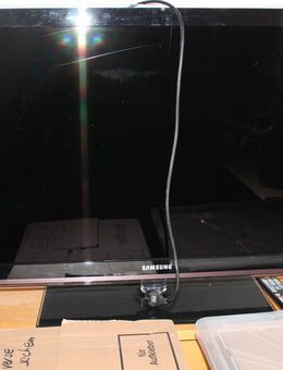 Samsung 40" LCD Fernseher - Neulingen