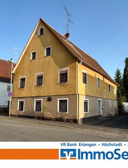 Denkmalgeschütztes Anwesen im Herzen von Erlangen-Frauenaurach - Erlangen