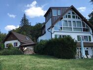exclusives Wohnhaus mit Fernblick und einer großen sep. Ferienwohnung - Bad Blankenburg Zentrum