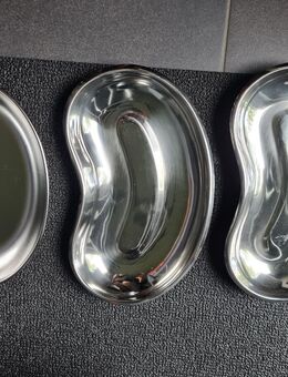 Nierenschalen Edelstahl 3 Stück Set, 2x Groß, 1x klein, Neu! - Oering