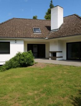 Grundriss mit Flair trifft Potential - Lichtdurchflutete Immobilie in grüner Lage von Quickborn - Quickborn (Landkreis Pinneberg)