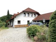 Architektenhaus mit Einliegerwohnung & Baugrundstück am Waldrand - provisionsfrei - Kellinghusen