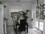 Zülpich - Helle 3 Zi,-Souterrain-Wohnung mit großer Außenterrasse - Zülpich