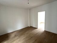 Erstbezug nach Renovierung. Schicke 2-Zimmer-Wohnung mit kleinem Balkon - Dortmund