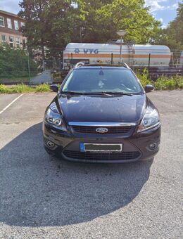 FORD FOCUS 1,6 UNFALLFREI AUS 2 HAND,TÜV NEU - Berlin
