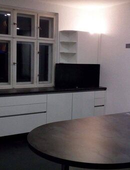 Viel Raum und Platz: Vielseitiges renovierungsbedürftiges Einfamilienhaus, zum kurzfristigen Bezug, - Schulzendorf