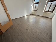 Viel Platz für ALLE - Balkon - mit dem Aufzug ins 2.OG !! - Chemnitz