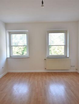 Mit Balkon! Gepflegte 3-Zimmer-Wohnung mit EBK in KR-City - Krefeld