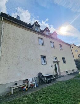 6-Parteien Haus mit großem Garten - Ebrach
