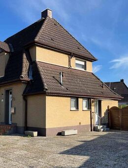 Klein, fein, und gemütlich: Das erleben Sie nur in dieser Doppelhaushälfte im Hammer Osten! - Hamm