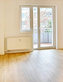 Top-Chance in der City West: *Bezugsfertige* 3-Zimmer-Wohnung mit Südbalkon und Aufzug - Berlin