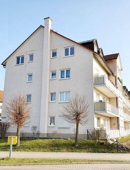 Perfekte Kapitalanlage! 2-Zimmerwohnung mit Balkon und Stellplatz in Naunhof zu verkaufen - Naunhof