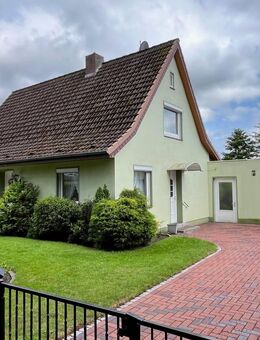 Solides Einfamilienhaus mit traumhaftem Garten in Beverstedt - Beverstedt