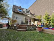 Einfamilienhaus mit TV, Wlan, 4 Schlafzimmer, 2 Bäder, Küche, Terrasse und Garten - Köln