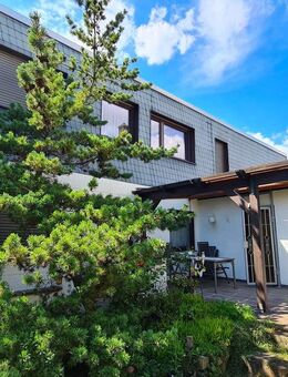 Großzügiges Einfamilienhaus mit Garten in Viernheim-Ost! Stilvolles Wohnen in Top-Lage! - Viernheim