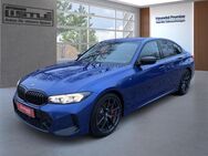 BMW 330, i M Sport M-PAKET v h, Jahr 2023 - Augsburg