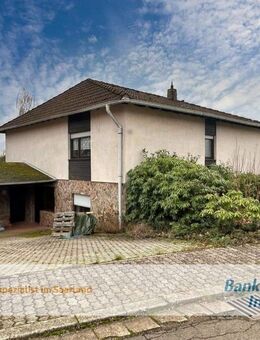 Wohnen auf einer Ebene - Vielseitiger Bungalow mit schönem Garten in ruhiger Lage von Nonnweiler! - Nonnweiler