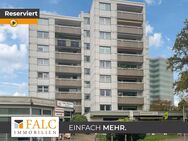 Helle Eigentumswohnung mit 4 Zimmern, Loggia und Tiefgaragenstellplatz in Düsseldorf-Rath - Düsseldorf