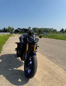 Yamaha MT-09 SP mit *Arrow Komplettanlage* EZ: 02/2020 - Gundelfingen