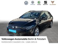 VW Golf Variant, 1.0 eTSI Life, Jahr 2022 - Berlin