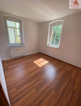 Geräumige 2-Raum-Wohnung mit Stellplatz! - Niederwürschnitz