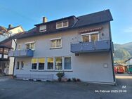 3-Zimmer-Wohnung im Dachgeschoss mit Küche und Duschbad - ohne Balkon - Gutach (Schwarzwald)