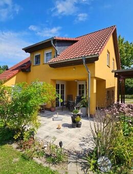 Dr. Lehner Immobilien NB - Schmuckes Einfamilienhaus in der Müritzstadt Röbel - Röbel (Müritz)
