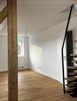 Kernsaniertes Wohn- und Geschäftshaus in Goldbach - Goldbach (Bayern)