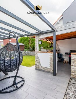 Modernes Reihenendhaus mit toller Outdoorküche und Garage in Eningen unter Achalm - Eningen (Achalm)