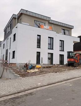 *** NEUBAU - ERSTBEZUG * EXKLUSIVE GARTENWOHNUNG IN KLEINER WOHNEINHEIT (WHG. 2) *** - Alzenau