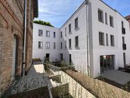 ERSTBEZUG im EIGENEN TOWNHOUSE - ca. 178 m² - 2025: 5-Zi, 4 Etagen, TERRASSE + GARTEN - Berlin