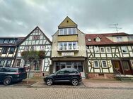 ** Sanierungsbedürftiges Wohnhaus mit 3 Wohnungen und Cafe in der Altstadt** - Steinau (Straße, Brüder-Grimm-Stadt)