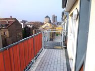 lichtdurchflutete DG-Wohnung mit Westbalkon - Mannheim