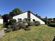 Burglesum- gepflegtes Einfamilienhaus mit viel Platz, Garage und sonnigem Grundstück - Bremen
