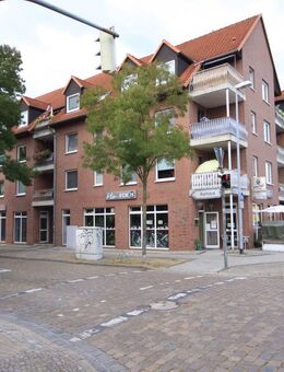 Schöne 3-Zimmer-Dachgeschosswohnung mit Terrasse in direkter Nähe vom Rathaus - Wittenberge