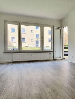 Ruhe genießen in Werdohl-Eveking - Renoviert! 3 Zimmer! Balkon! 500€ Gutschein*! 1 Kaltmiete frei - Werdohl