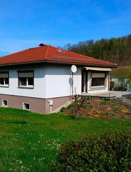 Stopp - Platz für Ideen: Haus im Bungalowstil in Ebersbach bei Döbeln! - Döbeln