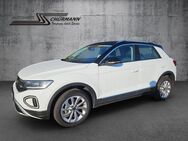 VW T-Roc, Style, Jahr 2023 - Uffenheim