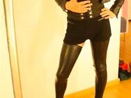 Sexy versaute sissy sucht - München