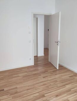 Schöne Dachgeschosswohnung zur Miete in Potsdam Waldstadt - Wentzel Dr. - Potsdam