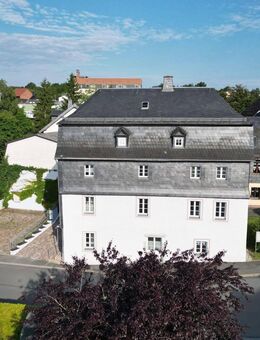 Geschichte & Moderne in beeindruckender Perfektion - Lichtenberg (Bayern)