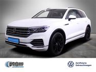 VW Touareg, 3.0 V6 eHybrid Elegance, Jahr 2021 - Brandis